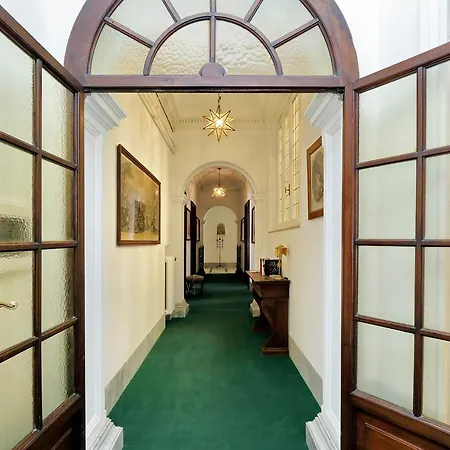 Prestigious Via Veneto Apartment
