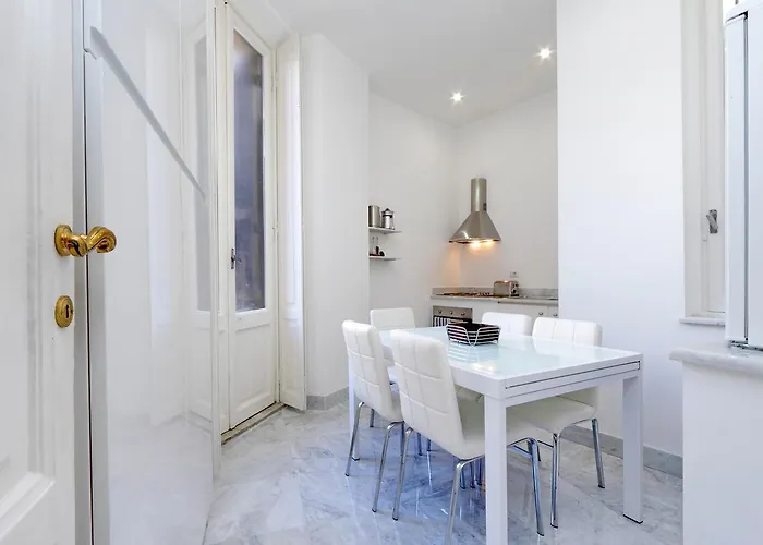 Lägenhet Prestigious Via Veneto *