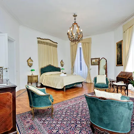 Prestigious Via Veneto Lägenhet Rom